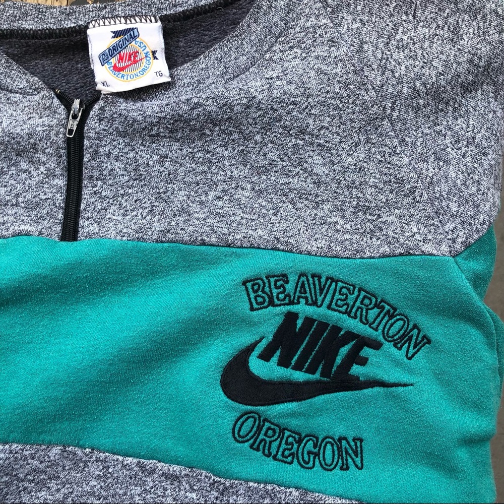 Vintage Nike Beaverton Oregon sweater